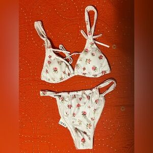 Cider Floral Print White Bra Set